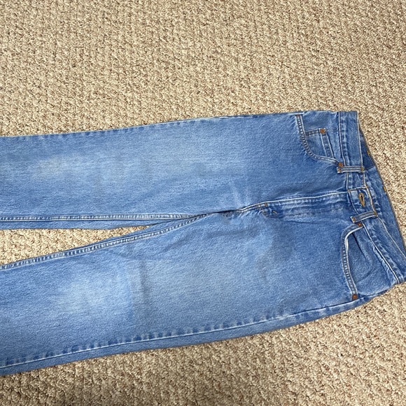 Levi Strauss Jeans - Picture 5 of 9
